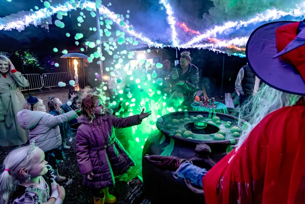 Halloween World 2025 13